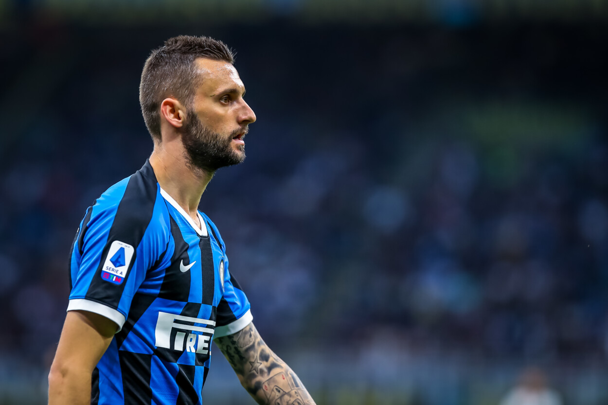 Inter non solo Kessié se parte Brozovic in corsa un ex Juve