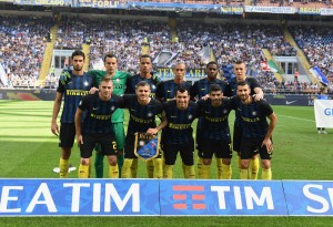 MILAN, ITALY - SEPTEMBER 25: FC Internazionale poses during the Serie A match between FC Internazionale and Bologna FC at Stadio Giuseppe Meazza on September 25, 2016 in Milan, Italy. (Photo by Claudio Villa - Inter/Inter via Getty Images)