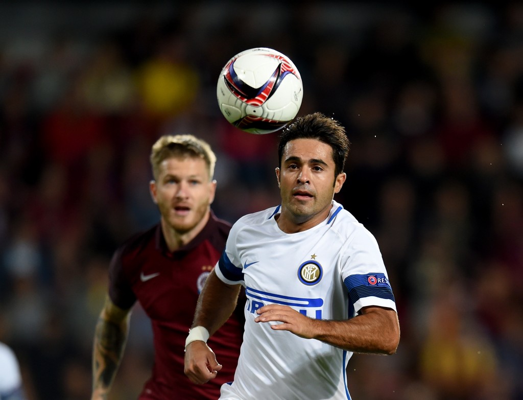 PRAGUE, CZECH REPUBLIC - SEPTEMBER 29: Eder of FC Internazionale in action during the UEFA Europa League match between AC Sparta Praha and FC Internazionale Milano at Generali Arena Stadium on September 29, 2016 in Prague, Czech Republic. (Photo by Claudio Villa - Inter/Inter via Getty Images)