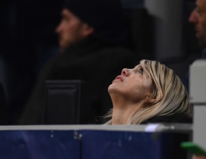 MILAN, ITALY - DECEMBER 11: Wanda Nara cries at the end of the UEFA Champions League Group B match between FC Internazionale and PSV at San Siro Stadium on December 11, 2018 in Milan, Italy. (Photo by Claudio Villa - Inter/Inter via Getty Images)