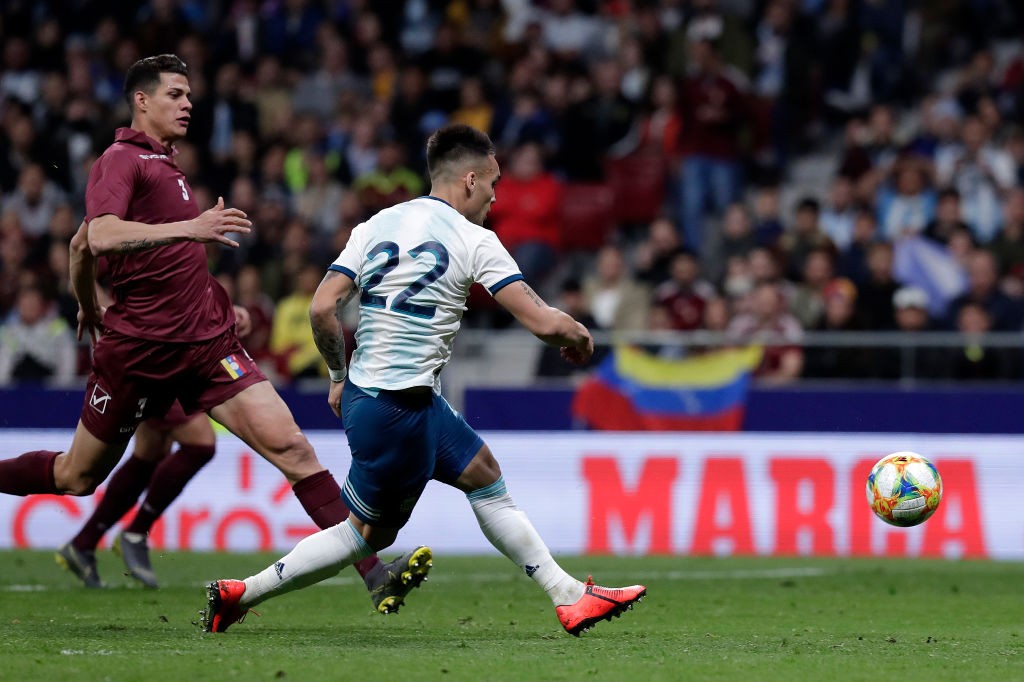 argentina venezuela lautaro martinez