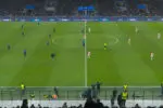 Inter disposta in campo al fischio d'inizio in Champions League a San Siro